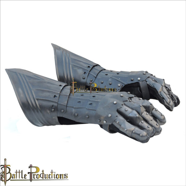 Medieval Fantasy Gothic Articulated Gauntlets (Black) (BPGS2426) - Image 3