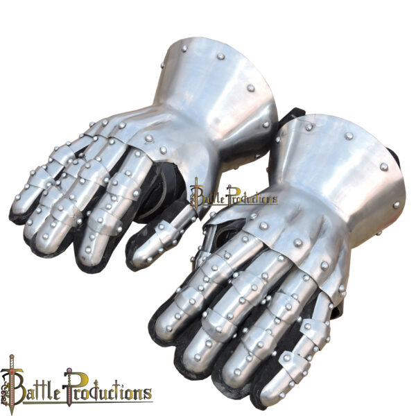 14 Century Hourglass Gauntlets (BPGS2413)