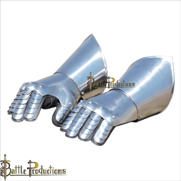 Medieval Knight Gauntlets (BPGS2407)