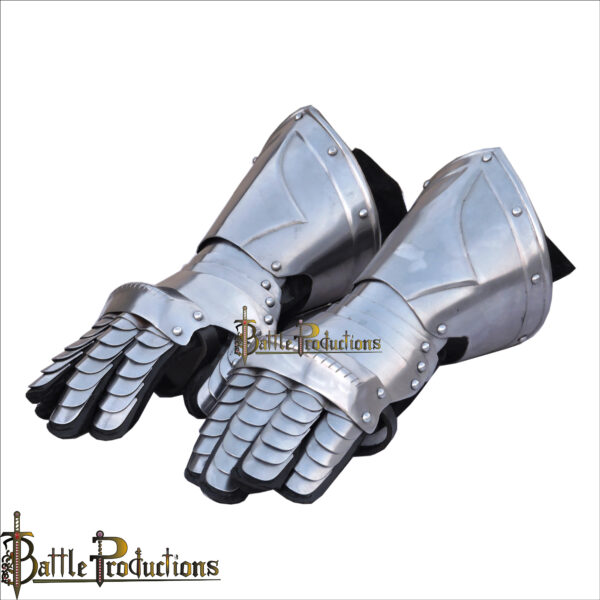 Medieval Articulated Knight Gauntlets (BPGS2408)