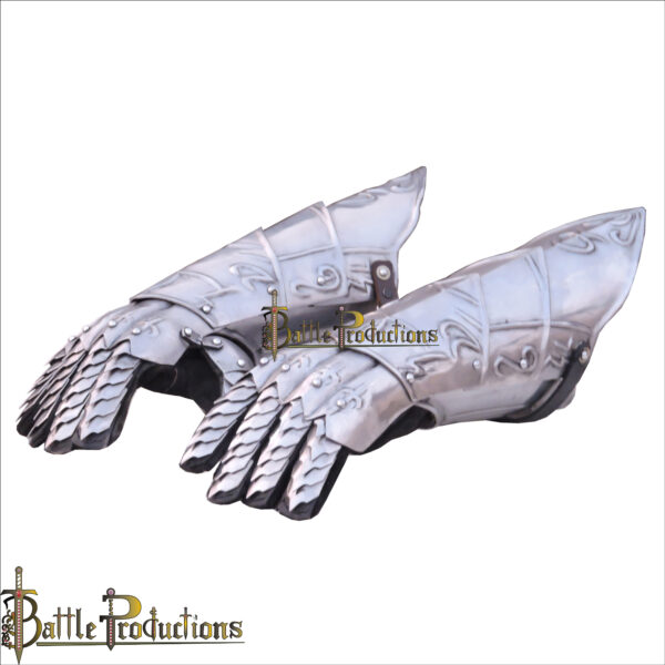 Medieval Knight Steel Gauntlets (BPGS2412)