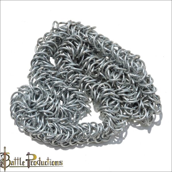 Chainmail Necklace - Image 4