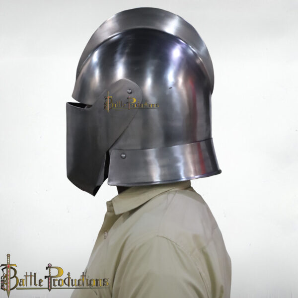 Sir Ulrich Knight Helmet - Image 6