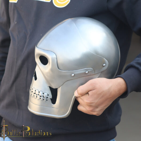 Medieval Skull Helmet - Image 10