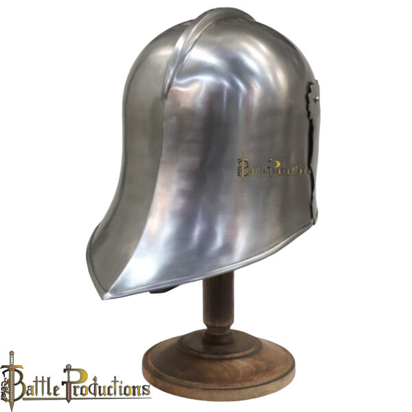 Gothic Sallet Helmet - Image 4