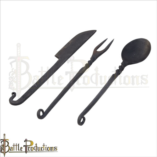 Medieval Hand Forged Cutlery Set - Image 4